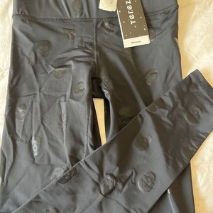 Skull leggings